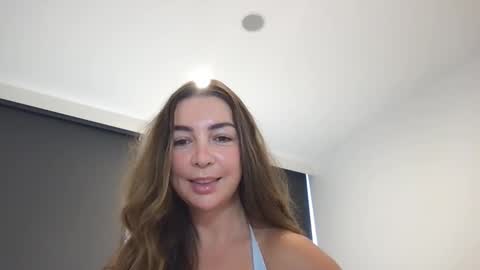 Snapshot of sweetukcassie chatting on October 8, 12:29 am Sweet UK Cassie online show from October 8, 12:29 am
