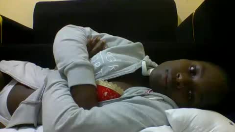 sweetvallerie online show from October 28, 7:04 pm