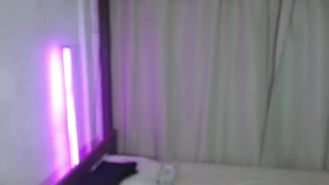 Snapshot of sweetvictoria2000 chatting on October 7, 7:04 am sweetvictoria2000 online show from October 7, 7:04 am