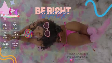 sweetviolet___ online show from January 6, 5:28 pm