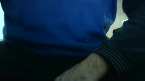 Ricky32 online show from November 10, 10:45 pm