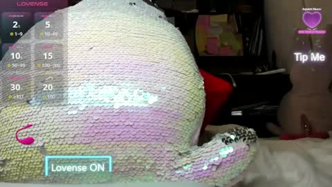 Mia online show from April 16, 9:26 pm