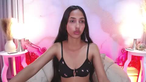 Snapshot of sweetylally chatting on September 17, 12:30 pm LAURA online show from September 17, 12:30 pm