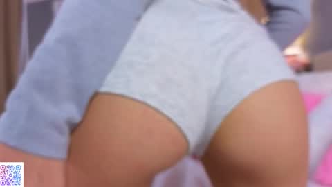 Molly online show from October 18, 5:50 pm