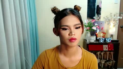 Megan online show from May 7, 4:41 am
