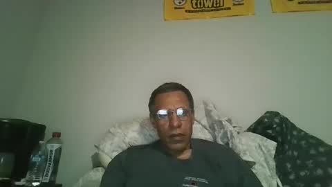 swimmerbod2495 online show from February 3, 6:40 am