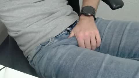 swisstom72 online show from September 9, 7:36 pm