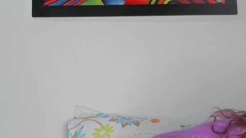 Snapshot of swtt_lilly chatting on February 24, 5:00 am Lilly online show from February 24, 5:00 am