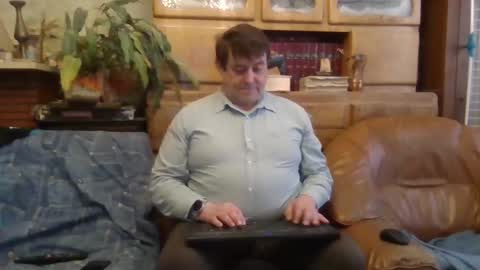 Snapshot of sympa_trique chatting on September 22, 10:41 am sympa_trique online show from September 22, 10:41 am