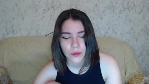 SyrenDixon online show from April 19, 6:10 pm