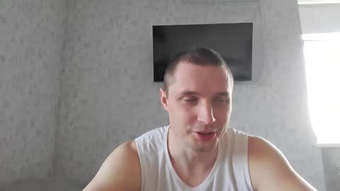 Den online show from April 17, 5:32 am