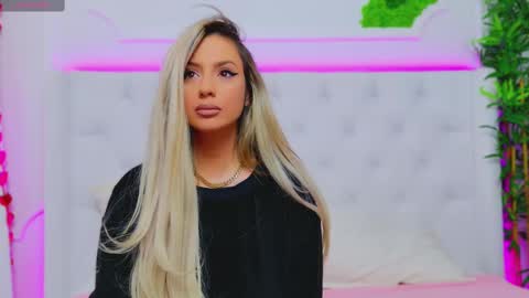 Arianna online show from February 27, 7:37 pm