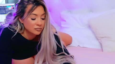 Arianna online show from December 5, 2:26 pm