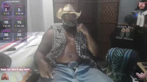 Snapshot of tadaha72 chatting on December 2, 12:56 am Tadaha72 online show from December 2, 12:56 am