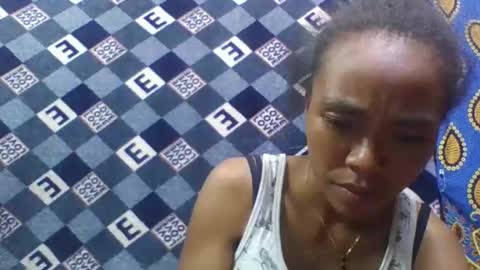 tahiryjosiah online show from October 24, 8:37 am