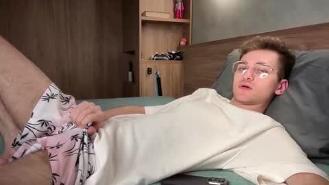 tai_fun online show from February 16, 10:08 pm