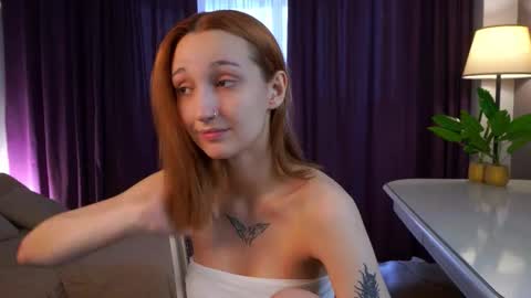 im Lally online show from February 12, 4:38 am