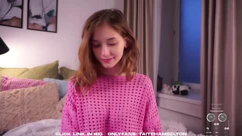 Mia online show from November 20, 1:26 am