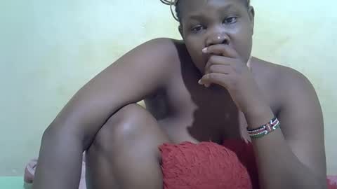 Snapshot of taliah254 chatting on September 18, 8:07 am taliah254 online show from September 18, 8:07 am