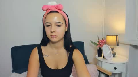 taliasensitive online show from October 16, 7:08 am