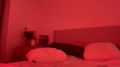 Talia online show from April 10, 8:02 pm