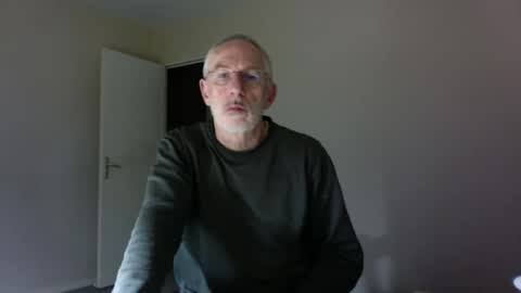 Jack Pierrot online show from March 30, 6:41 pm