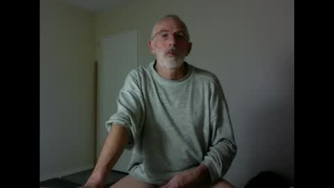 Jack Pierrot online show from October 1, 6:40 pm