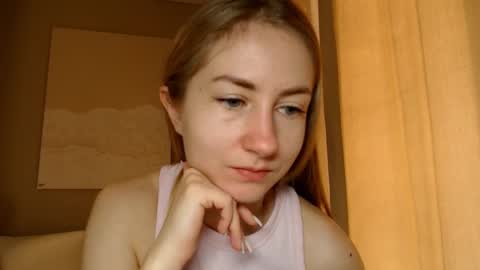  Kira  online show from March 10, 7:44 am