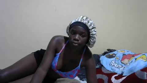 talishaqueen online show from March 28, 10:16 am