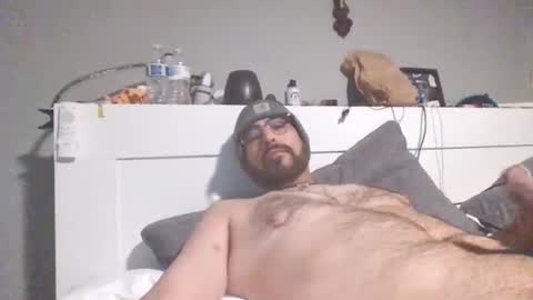 talllatino310 online show from April 22, 6:48 pm