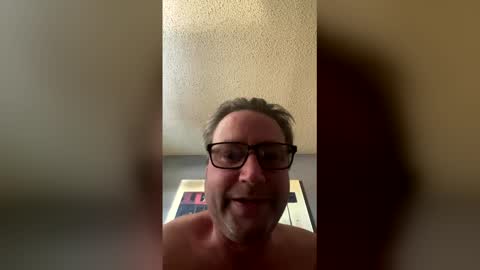 tallpaulb online show from April 5, 12:29 am