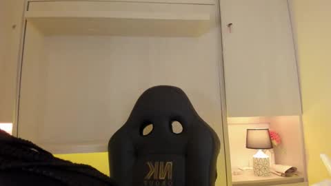 Tami online show from March 21, 7:51 pm