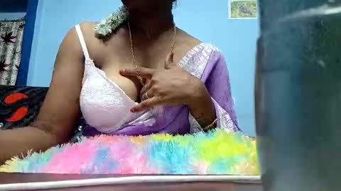 Snapshot of tamilmadhi520 chatting on September 16, 6:44 pm tamilmadhi520 online show from September 16, 6:44 pm