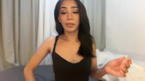Kylie online show from August 9, 5:24 am