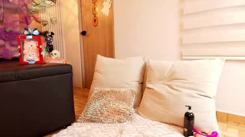 tammys4 online show from October 30, 4:35 am