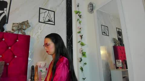 tamytrickss1 online show from April 20, 1:58 pm