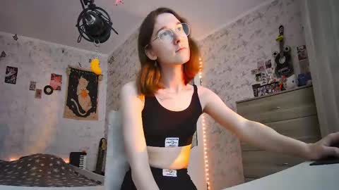 Milena Kuprianova online show from June 3, 9:34 am