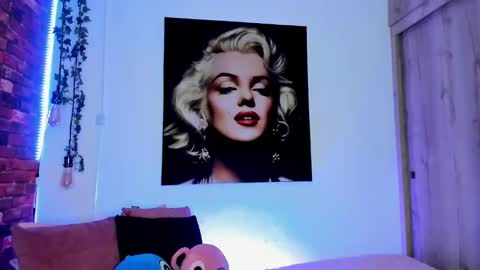 tania06 online show from September 26, 2:36 pm