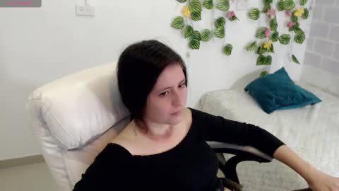 Tania  online show from October 27, 3:34 pm