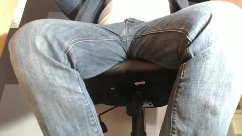 Patrick online show from December 5, 4:38 pm