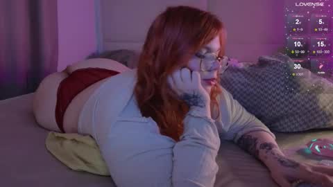 tara_renn online show from September 8, 9:58 pm