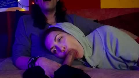 T  J   online show from September 24, 7:31 pm