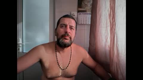 Snapshot of tarkan198 chatting on October 19, 7:24 am tarkan198 online show from October 19, 7:24 am