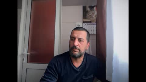 Snapshot of tarkan198 chatting on October 7, 9:05 am tarkan198 online show from October 7, 9:05 am