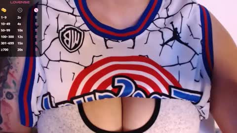 Snapshot of tarrant_ chatting on September 29, 11:59 pm tarrant_ online show from September 29, 11:59 pm