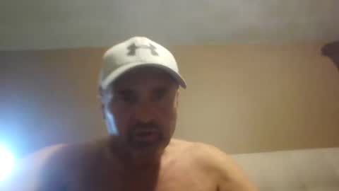 Snapshot of tarzeny77 chatting on October 6, 11:22 pm tarzeny77 online show from October 6, 11:22 pm