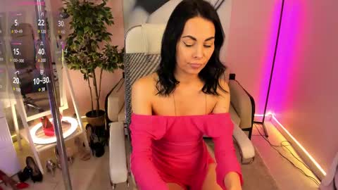 Snapshot of tashahoney chatting on February 13, 12:24 am Tasha online show from February 13, 12:24 am