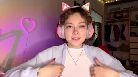 Darlin online show from March 2, 10:16 pm