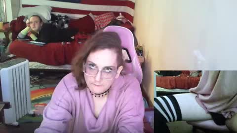 Snapshot of tasteflavored_femboy chatting on February 15, 1:31 am Taste online show from February 15, 1:31 am
