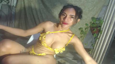 tasteofinnocentxx online show from October 14, 10:07 am